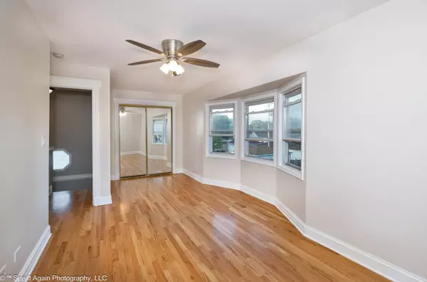 425 47TH AVE, Bellwood, IL 60104