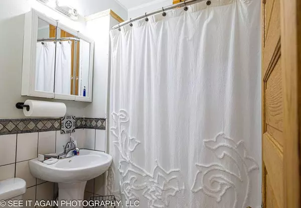 5942 S Calumet AVE #1, Chicago, IL 60637