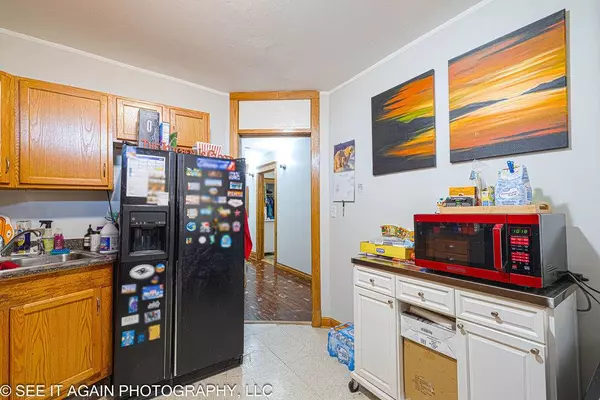 5942 S Calumet AVE, Chicago, IL 60637