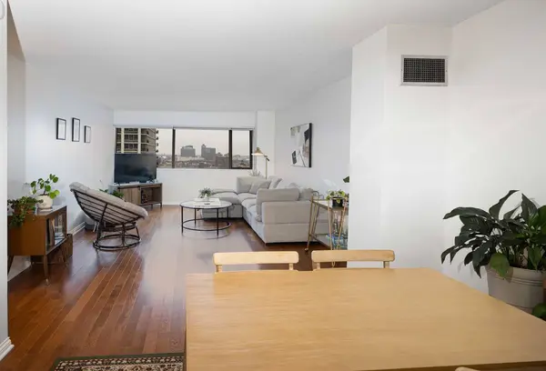 1415 N Dearborn ST #17D, Chicago, IL 60610