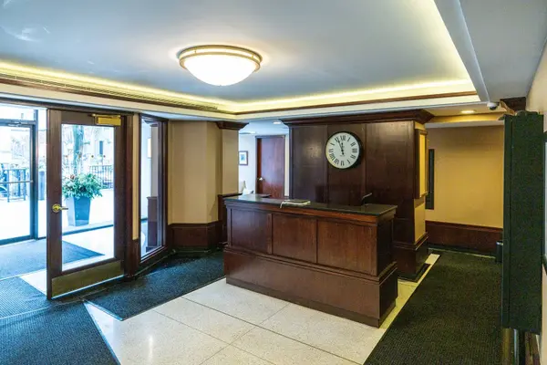 1415 N Dearborn ST #17D, Chicago, IL 60610