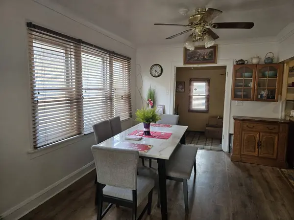 8531 S Euclid AVE, Chicago, IL 60617