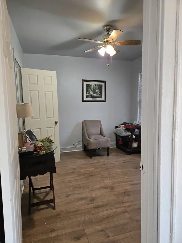 8531 S Euclid AVE, Chicago, IL 60617