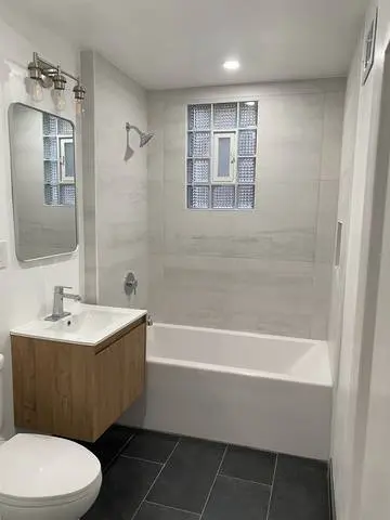 4813 S Prairie AVE #C, Chicago, IL 60615