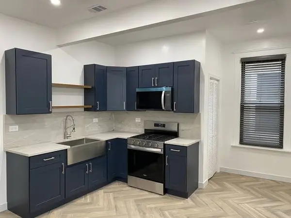 4813 S Prairie AVE #C, Chicago, IL 60615