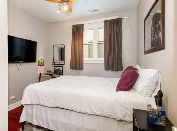 4412 S INDIANA AVE #2S, Chicago, IL 60653