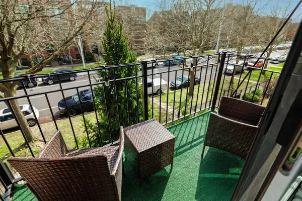 4412 S INDIANA AVE #2S, Chicago, IL 60653