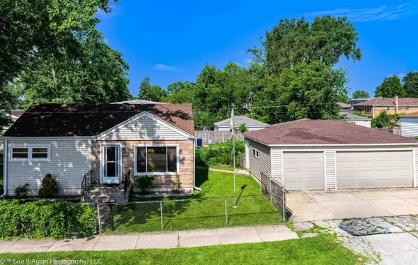 7300 W 114th PL, Worth, IL 60482