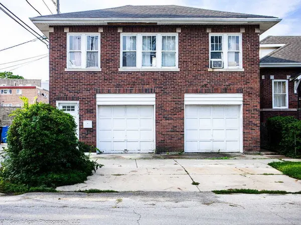 8001 S Oglesby AVE, Chicago, IL 60617