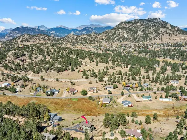 511 Whispering Pines, Estes Park, CO 80517