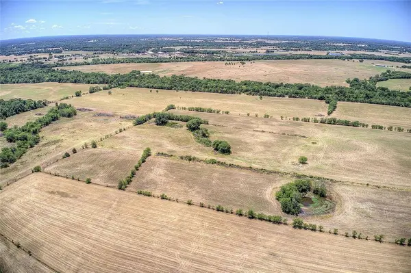 3982 VZ County Road 3501, Wills Point, TX 75169