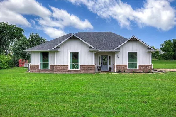 7941 Fm-2728, Terrell, TX 75161