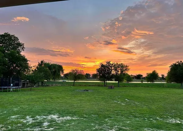 7941 Fm-2728, Terrell, TX 75161