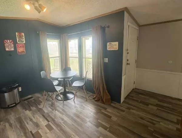 290 Vz County Road 3111, Edgewood, TX 75117