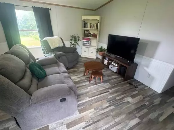 290 Vz County Road 3111, Edgewood, TX 75117