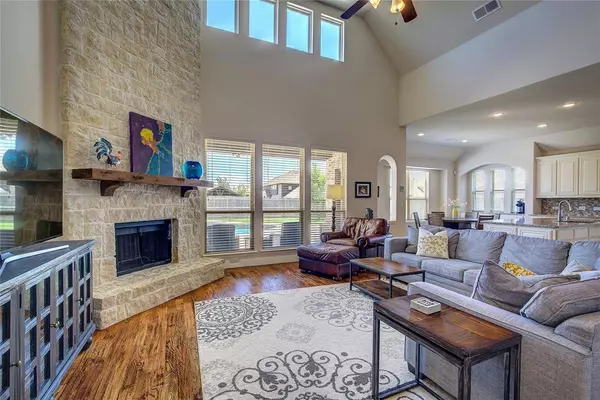 6341 Ashford Trail, Mesquite, TX 75181