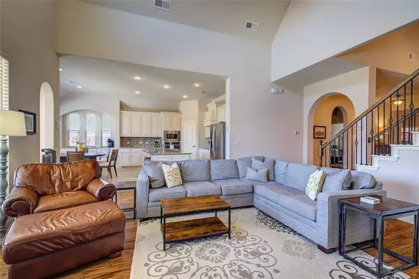 6341 Ashford Trail, Mesquite, TX 75181