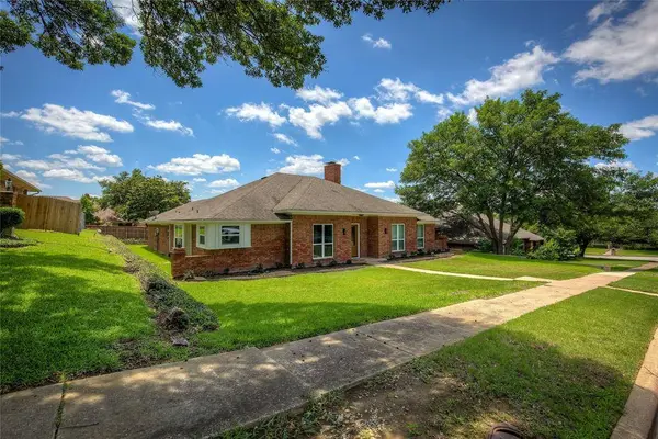 2805 Colleen Drive, Garland, TX 75043