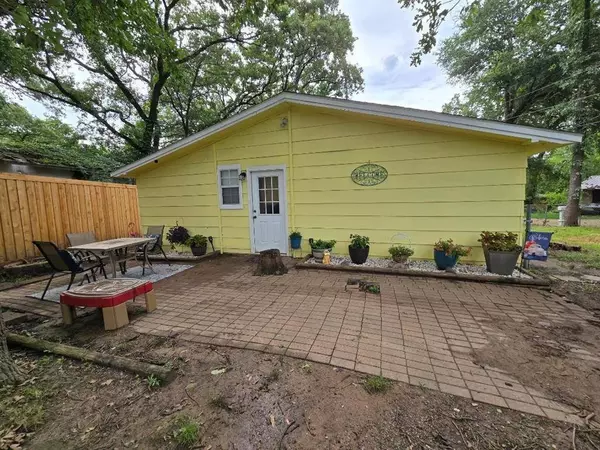 260 Vz County Road  3843, Wills Point, TX 75169