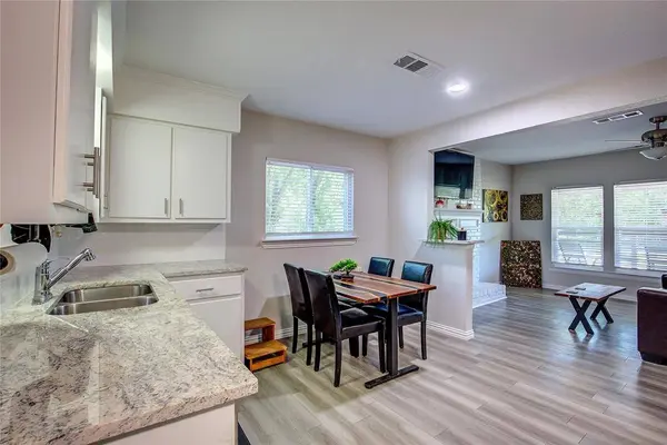 1101 Redoak Drive, West Tawakoni, TX 75474