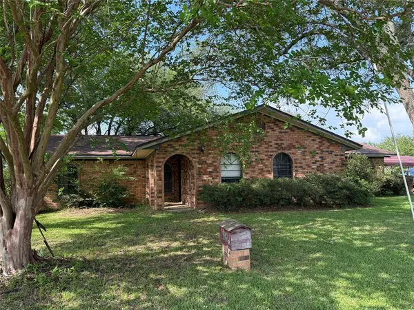 294 Washington Street, Van, TX 75790