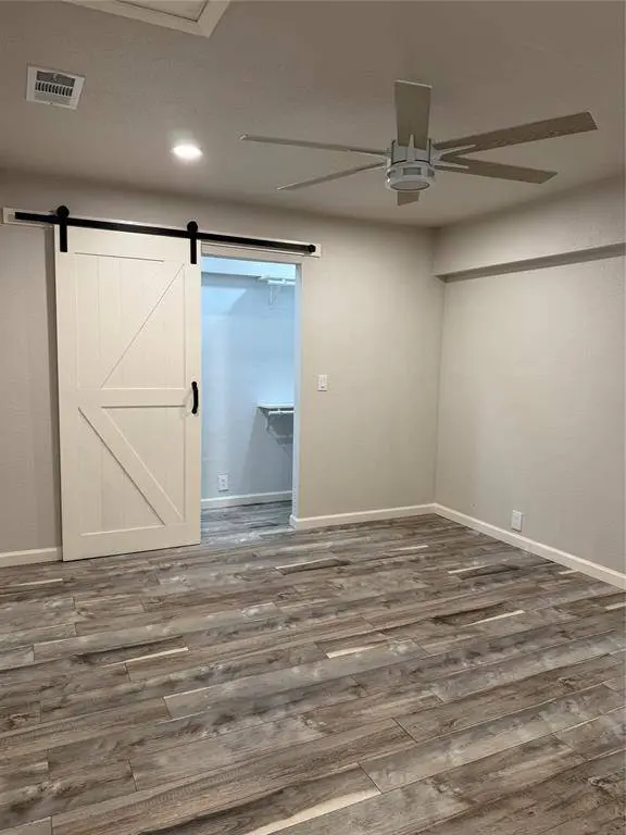 511 Commerce Street, Kemp, TX 75143