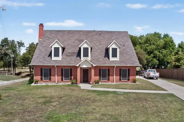 10547 Kitsee Knoll Way, Quinlan, TX 75474
