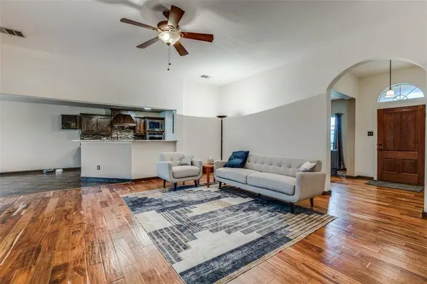 14090 Fox Chase Drive, Forney, TX 75126