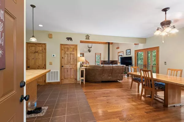 297 Lovingood Rd., Murphy, NC 28906