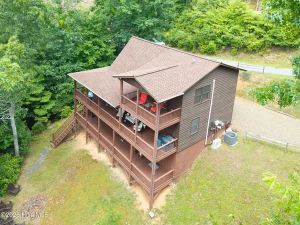 198 Monarch Butterfly TRL, Murphy, NC 28906