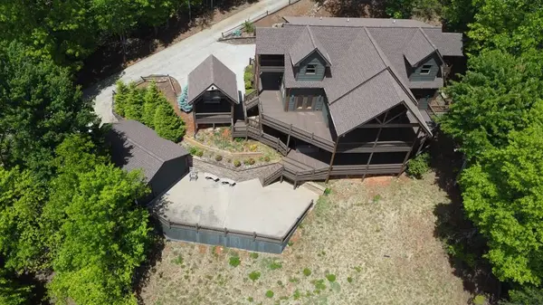 486 Henderson Lane, Mineral Bluff, GA 30559