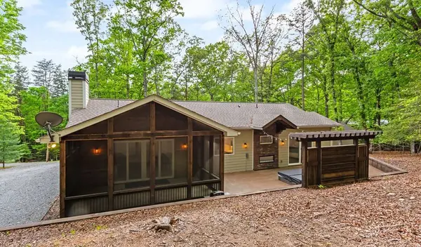 52 Honeysuckle DR, Blairsville, GA 30512