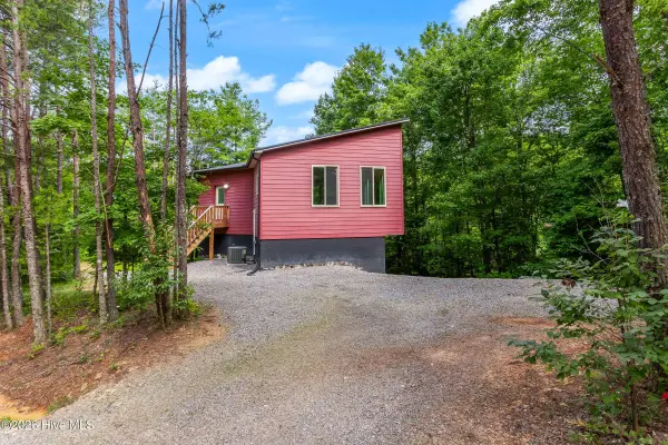 275 Peachtree Mountain Estates RD
