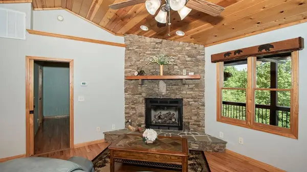 815 Smokey Hollow DR, Murphy, NC 28906