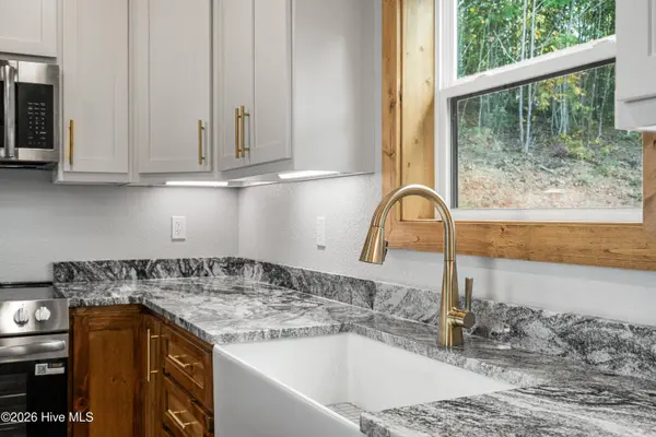 447 Big Sky DR, Murphy, NC 28906