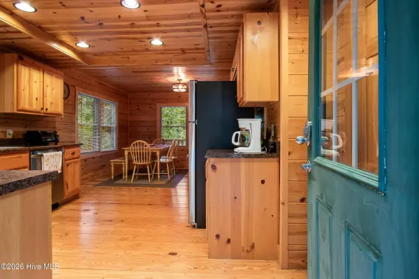 235 Huntington CIR, Murphy, NC 28906