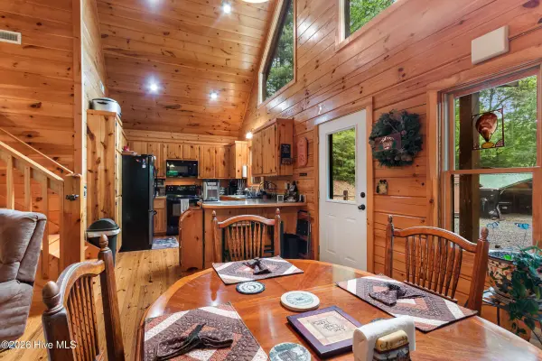 104 Antler LN, Murphy, NC 28906