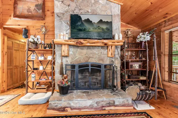 614 Rockridge RD, Murphy, NC 28906