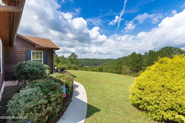 138 Foothill Estates LN, Murphy, NC 28906