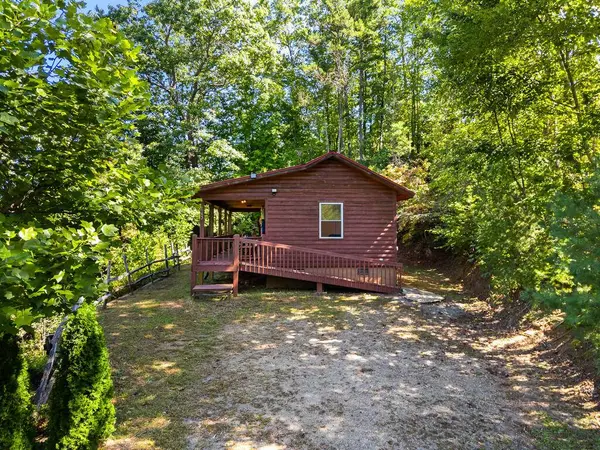643 Zekes Trail, Marble, NC 28905
