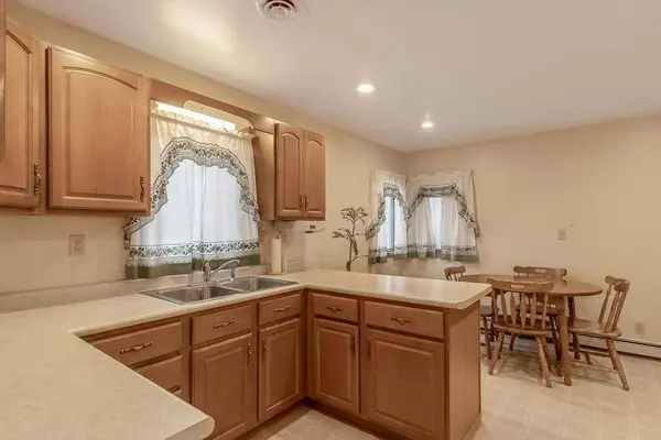 421 S Murphy ST, Lake Crystal, MN 56055