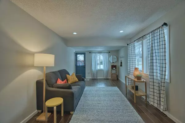 1521 15th Ave E, Hibbing, MN 55746