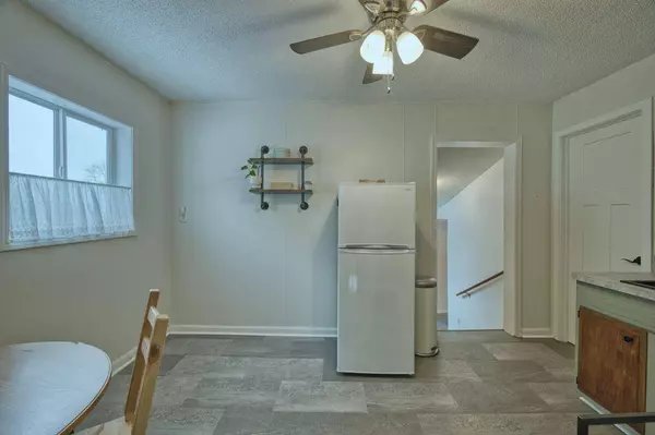 1521 15th AVE E, Hibbing, MN 55746