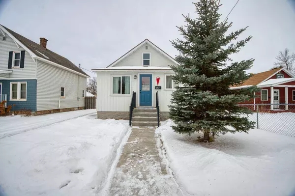 1521 15th AVE E, Hibbing, MN 55746