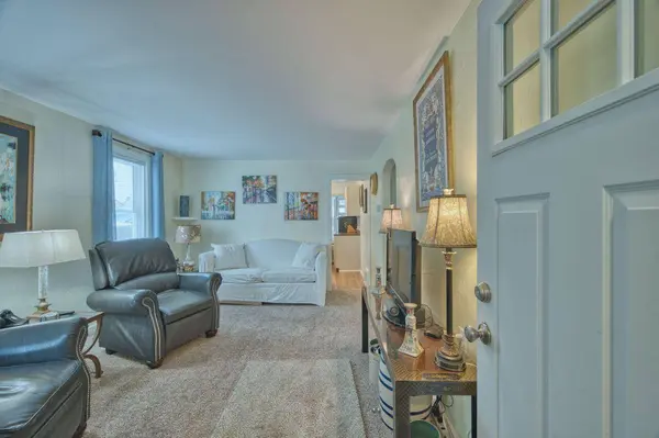 114 E 17th ST, Hibbing, MN 55746