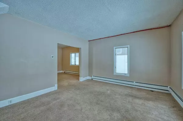 414 9th ST S, Virginia, MN 55792