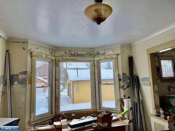 505 8 1/2 St. S, Virginia, MN 55792