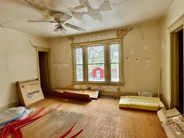 505 S 8 1/2 St, Virginia, MN 55792