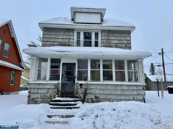 505 8 1/2 St. S, Virginia, MN 55792