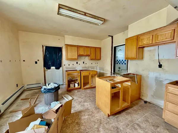 208 5th ST S, Virginia, MN 55792